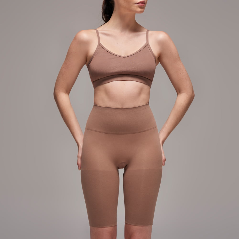 Short moldeador invisible con control abdomen y piernas
